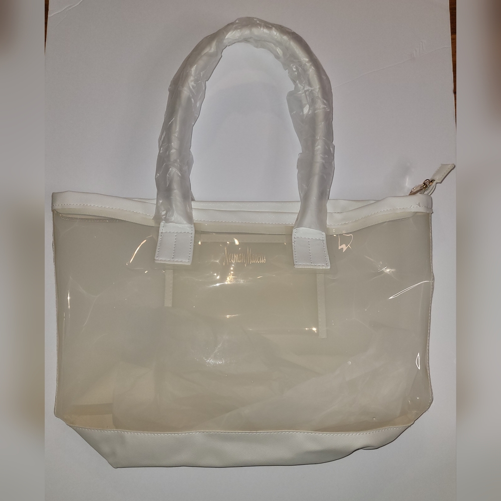 White Neiman Marcus Clear Jelly Tote Bag New 16x11.5x4.5